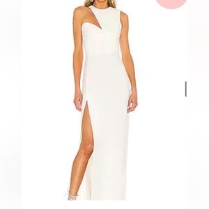 NEVER WORN AND BRAND NEW! Size small REVOLVE maxi dress white